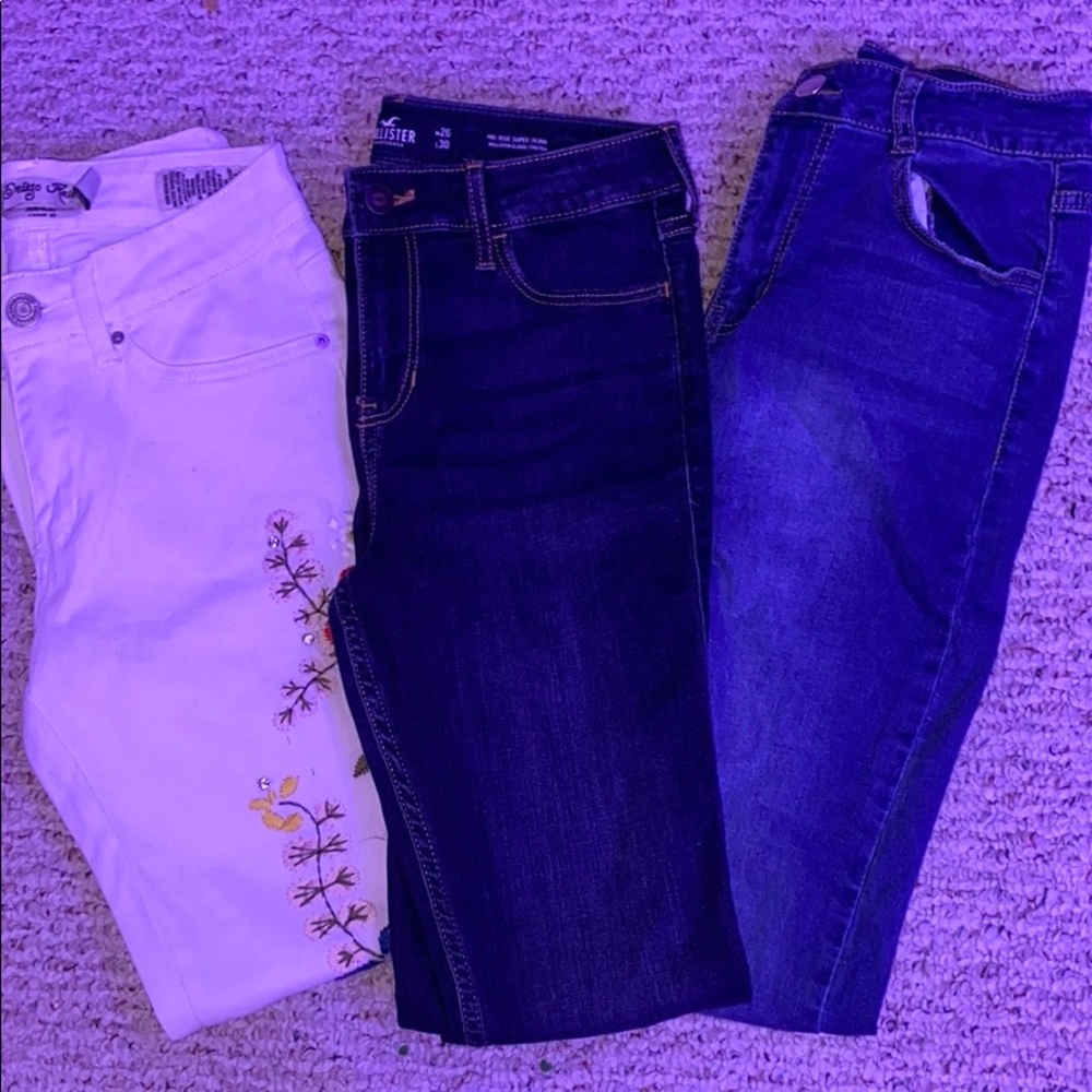 Bundle of Jeans
